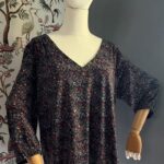 Blusa Fantasia con Scollo a V
